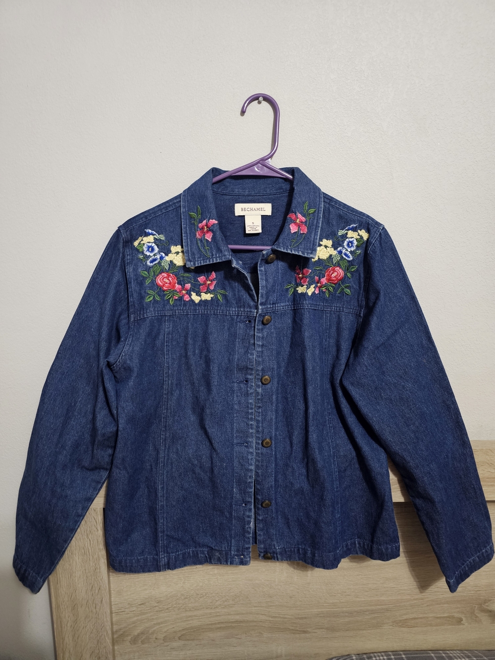 BeChamel Women's Embroidered Denim Jacket - Blue with Floral Accents